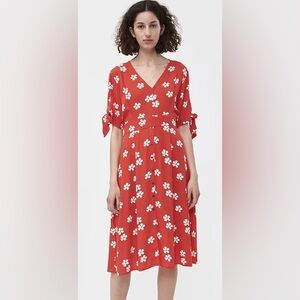 Farrow red floral dress NWOT size M